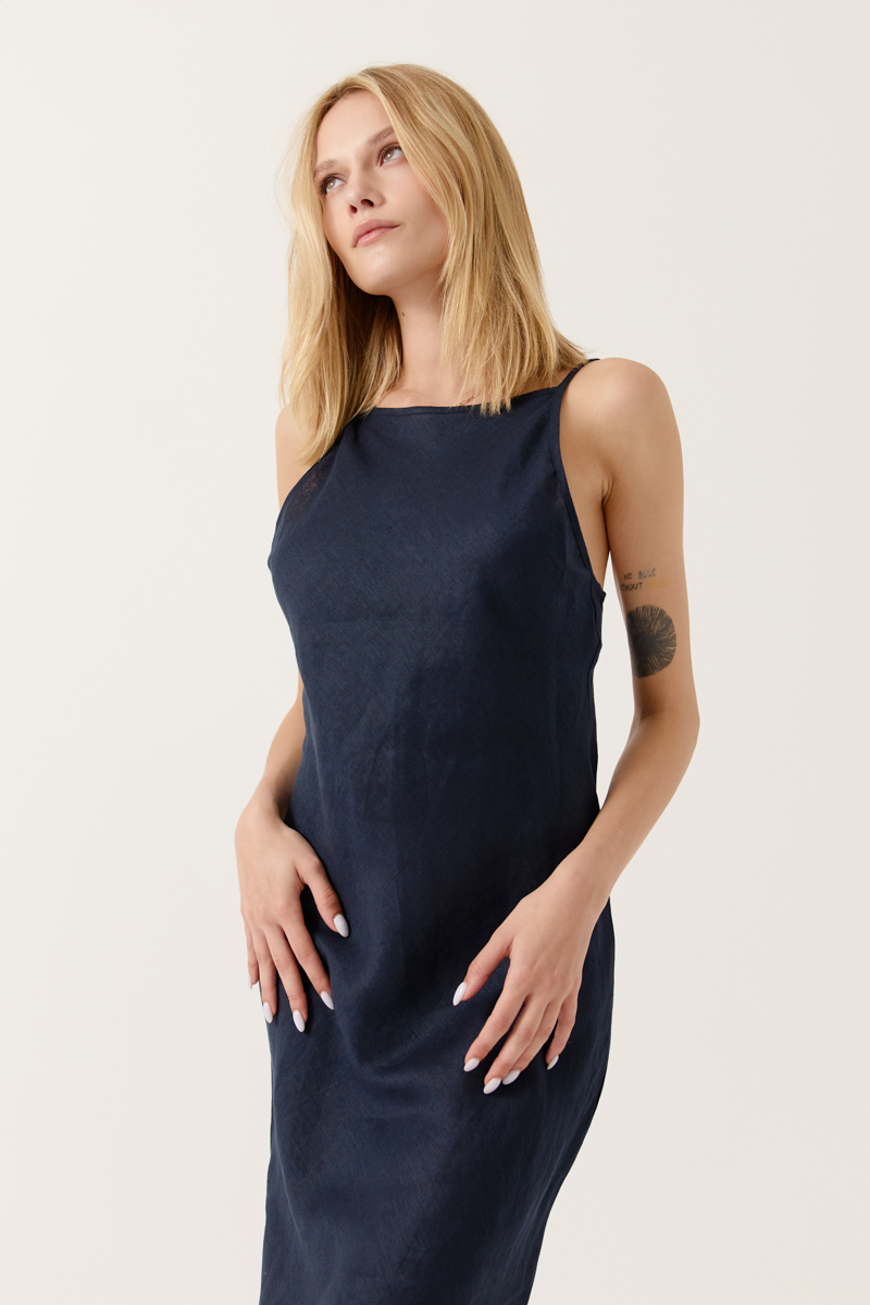 VESTIDO LARGO CEDRANE COLOR AZUL MARINO 2